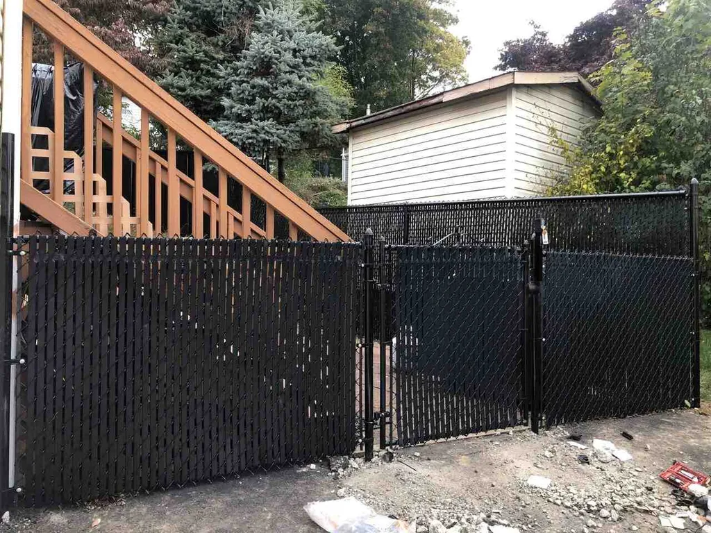 Discover the Benefits of Chain Link Fences in Wayne