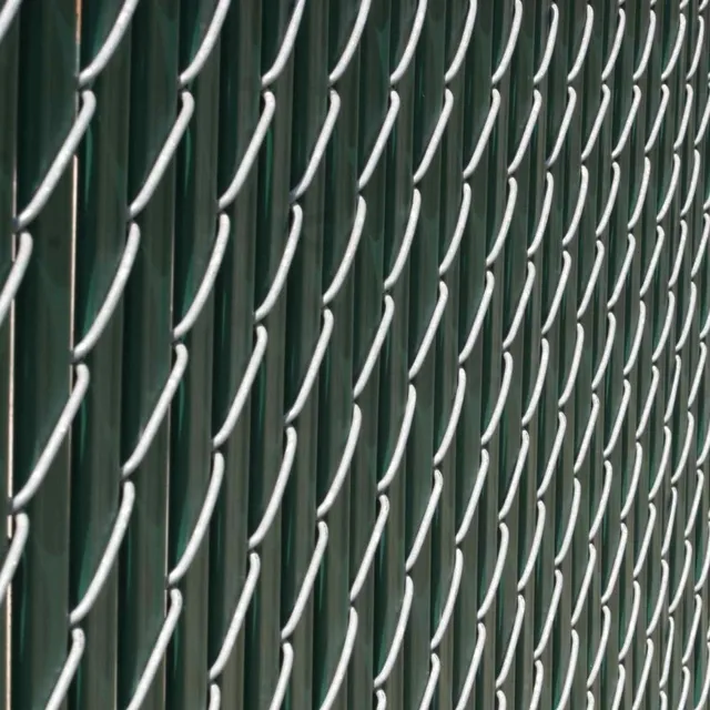 Vertical privacy slats chain link fence