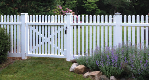 Interstate South Carolina dog-ear picket vinyl fence with X-brace walk gate